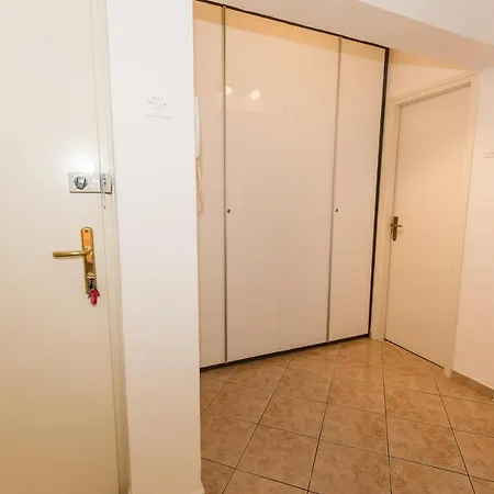 Apartment Magi Zadar