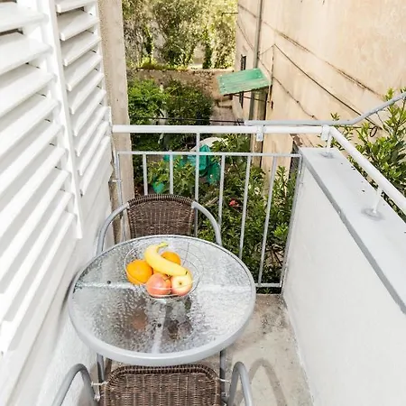 Magi Apartment *
